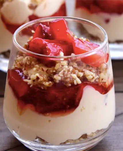 Skinny Mini Desserts - Strawberry Cheesecake