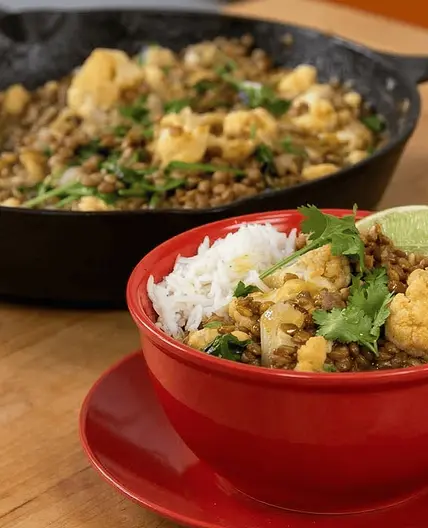 Coconut Lentil Curry With Cauliflower & Spinach