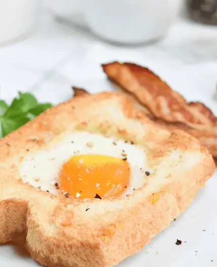 Cracker Barrel Egg in a Basket