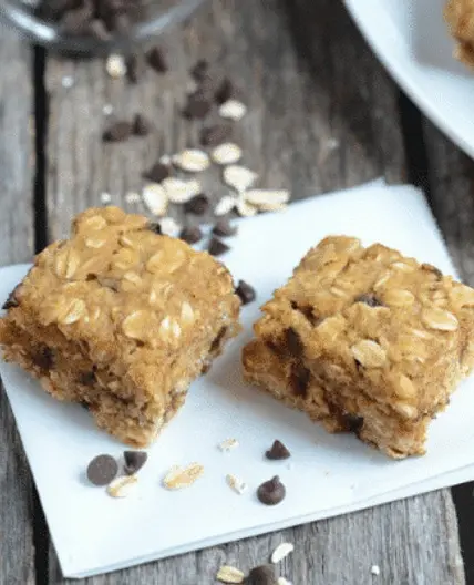Chocolate Chip Oat Bars (Nut-Free!)