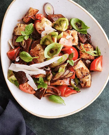 Italienischer Brotsalat (Panzanella)