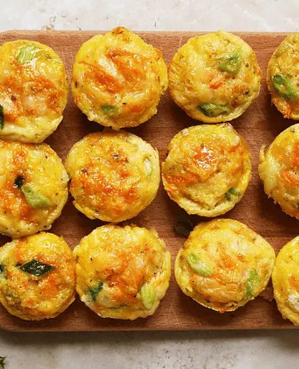 Mini crustless carrot quiches