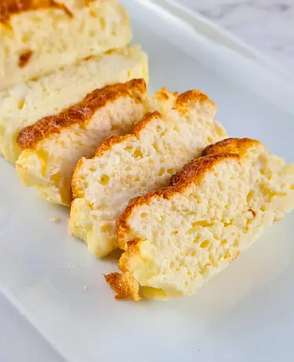 2 Ingredient Cottage Cheese and Egg Bread No Flour