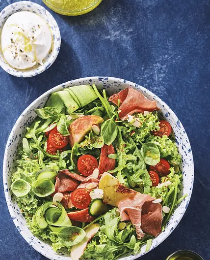 Falafel-Tahini-Salat