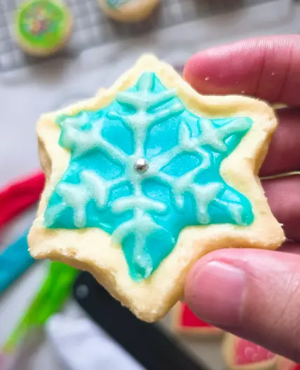 EASY Cookie Icing Recipe That Hardens