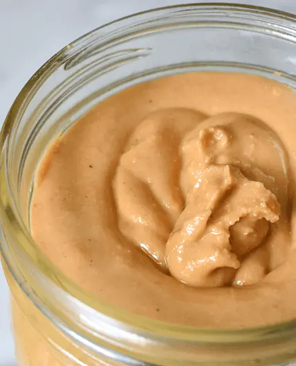 Simple Homemade Peanut Butter (No-Stir!)