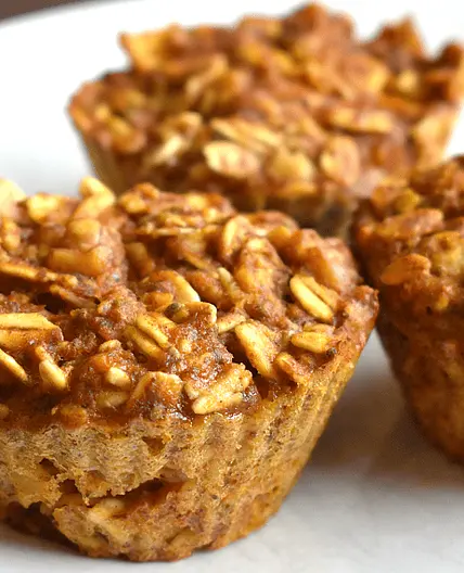 Pumpkin Apple Baked Oatmeal Bites