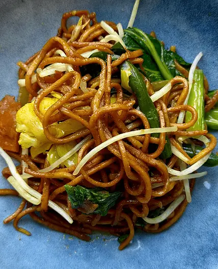 Vegetarian Noodle Stirfry