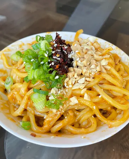 10 Minute Peanut Noodles