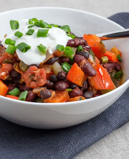 Chunky Vegetable and Bean Chili with Cool Greek Yogurt