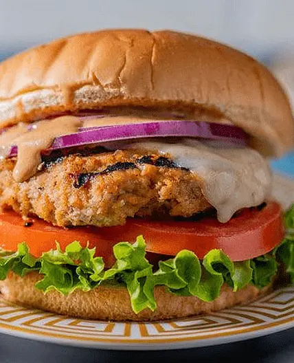 Spicy chicken burgers