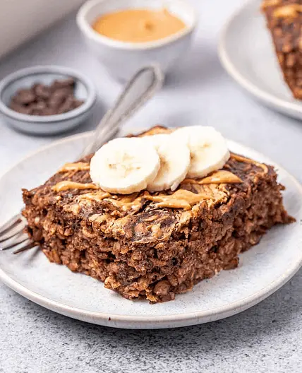 Chocolate peanut-butter baked oats