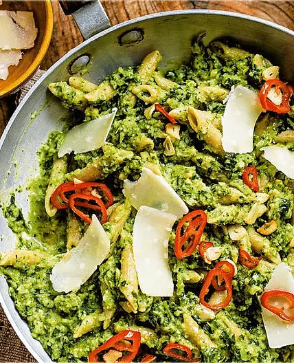 Broccoli Pesto Penne with Chilli & Garlic Sizzle