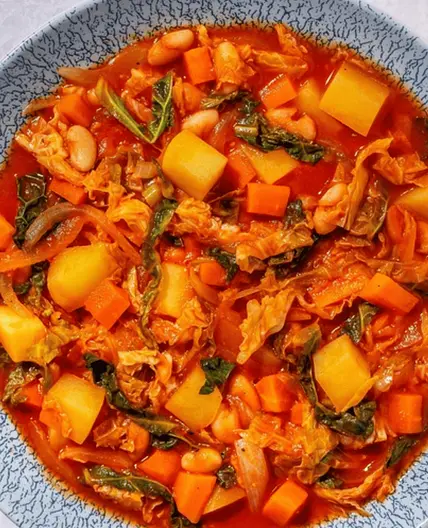 RIBOLLITA DI VERZE E CANNELLINI