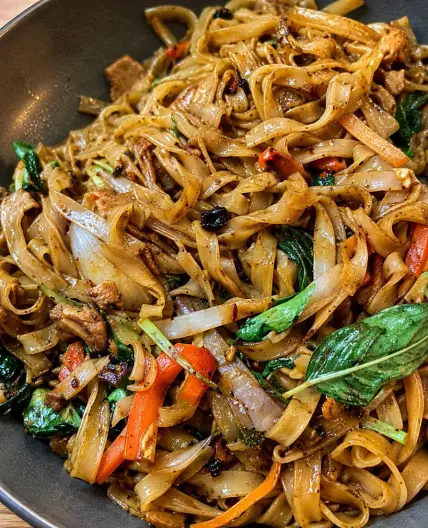 Drunken Noodles Pad Kee Mao