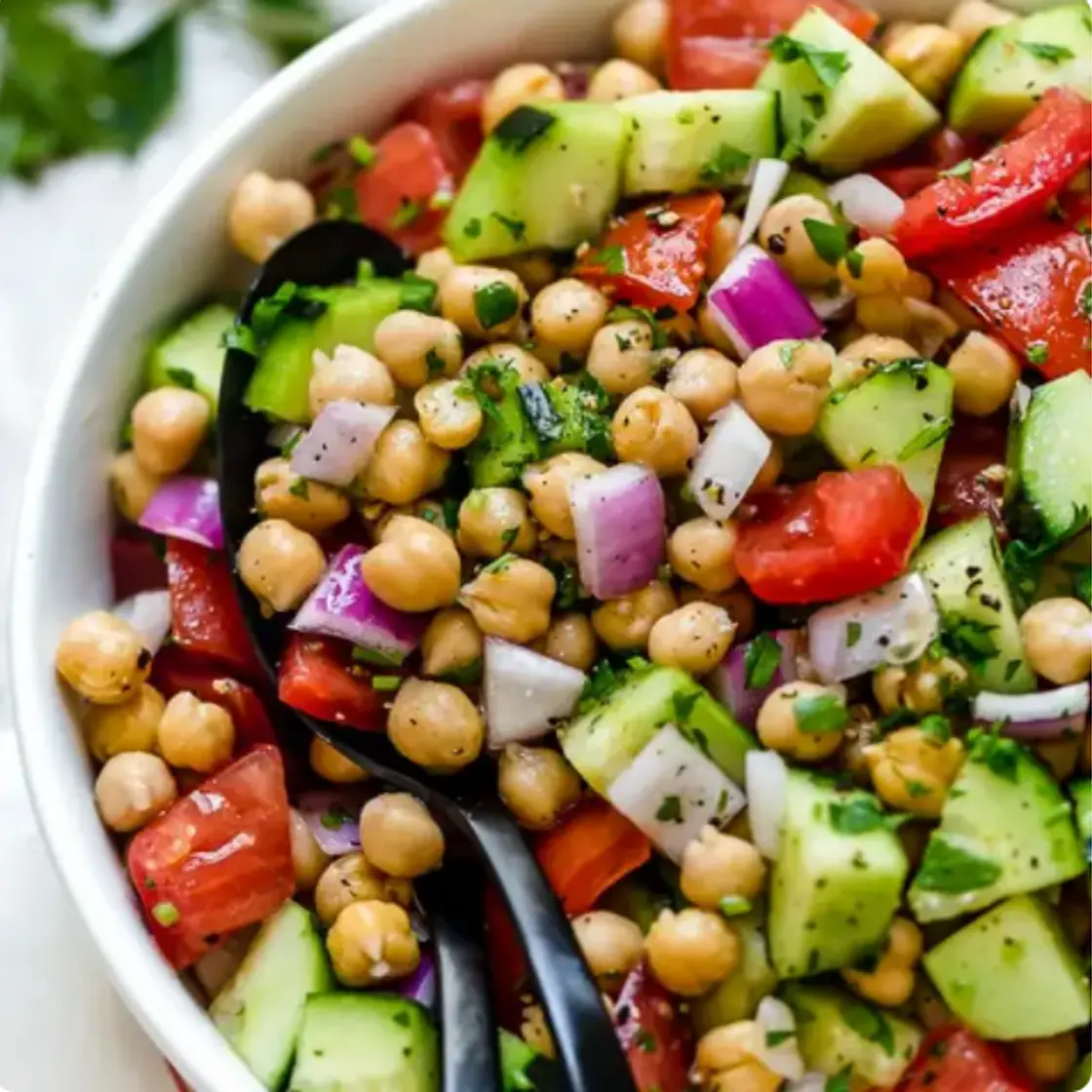 Detox Friendly Chickpea Salad