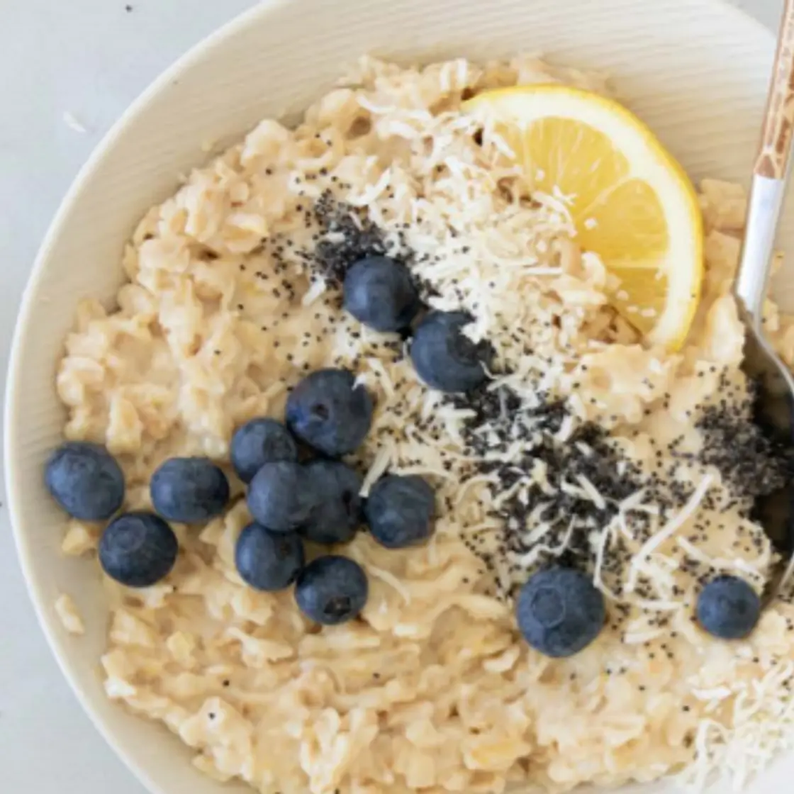 LEMONY COCONUT PORRIDGE