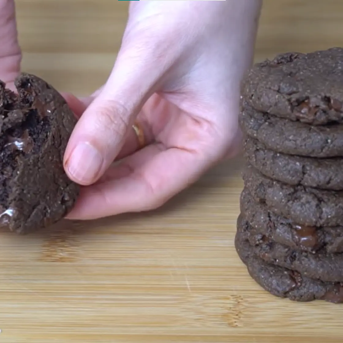 Cookies de Chocolate Veganos e Sem Glúten