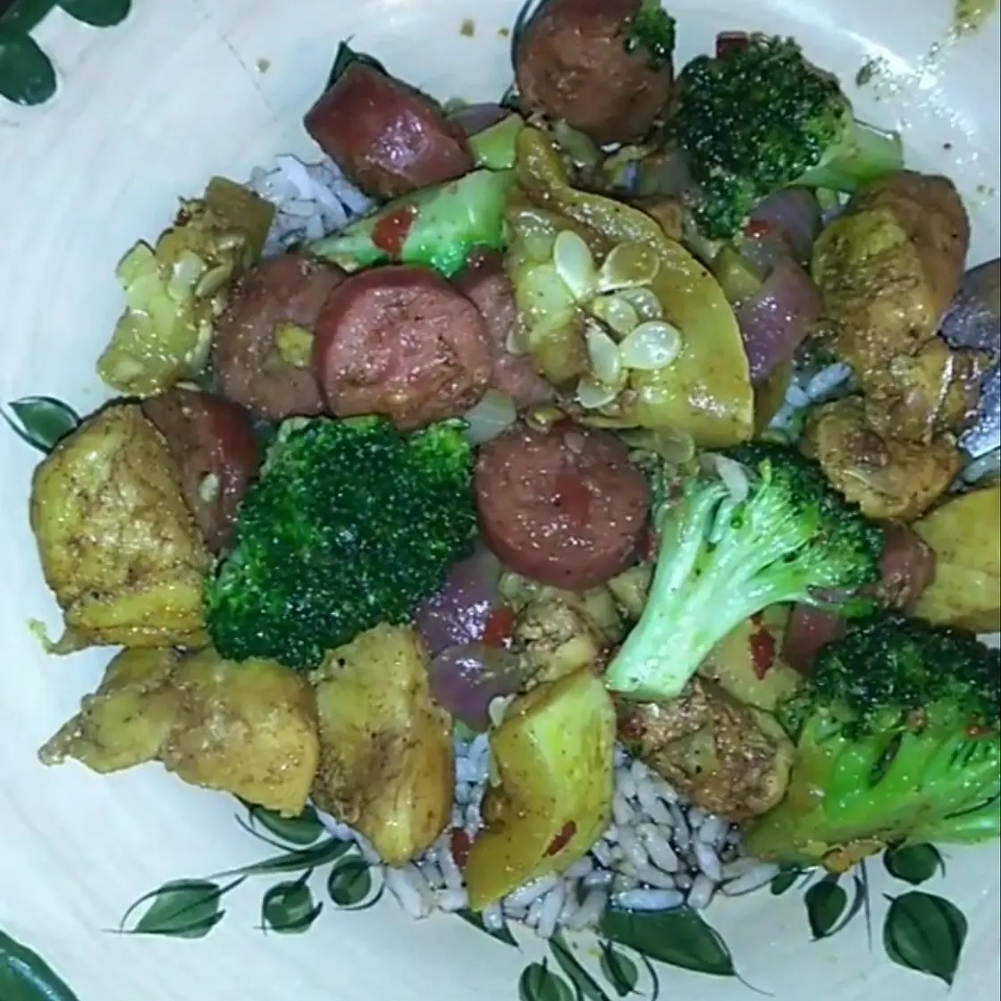 Tumeric Chicken & Sausage Stir Fry