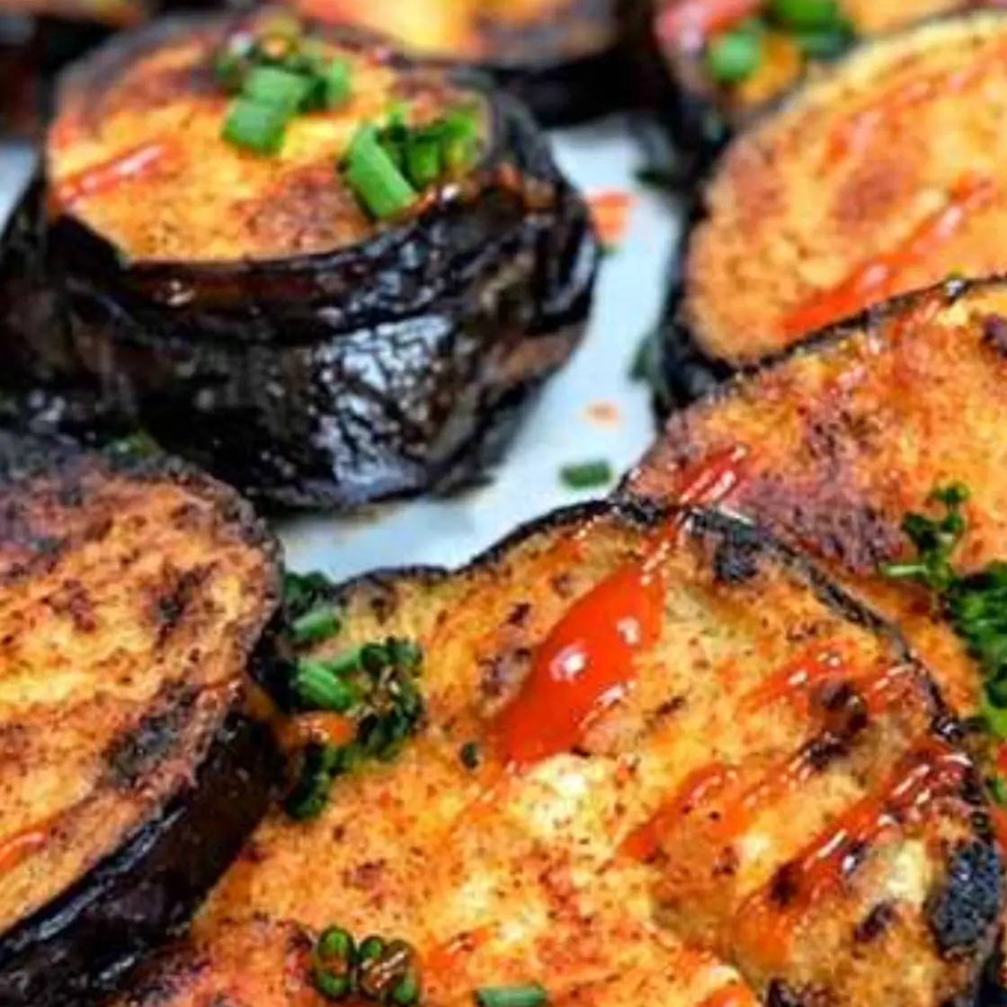 Gefrituurde aubergine en if courgette
