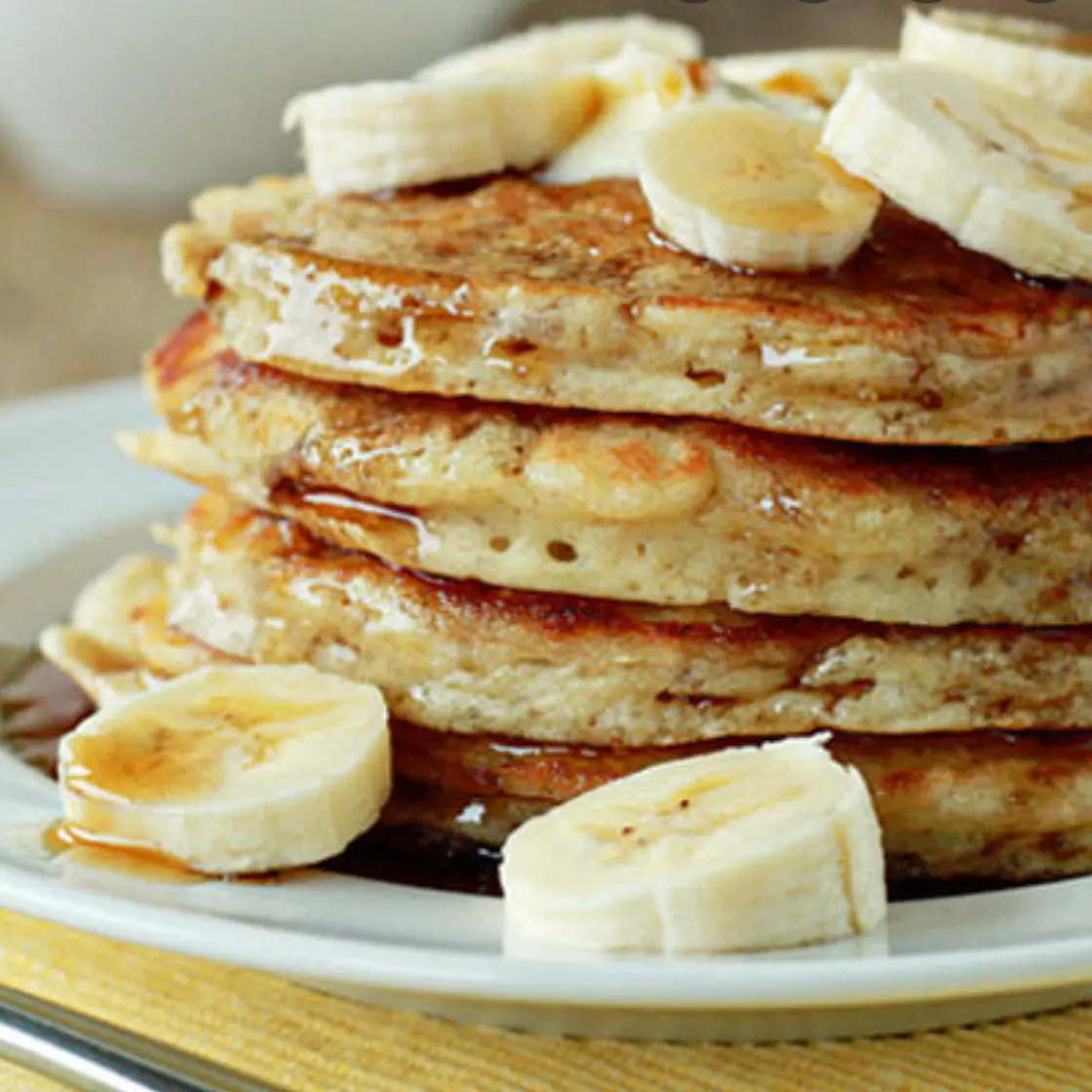 The best whole what banana pancakes