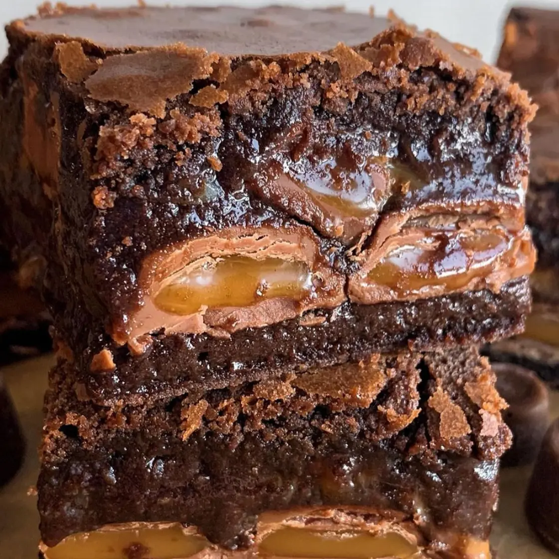 6-Layer Caramel Brownies