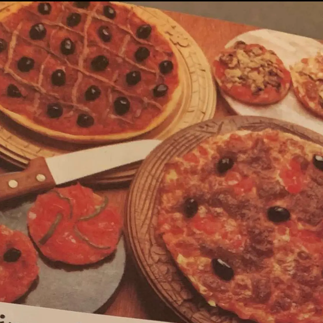 Pizza alla Casalinga: Home-Style Pizza