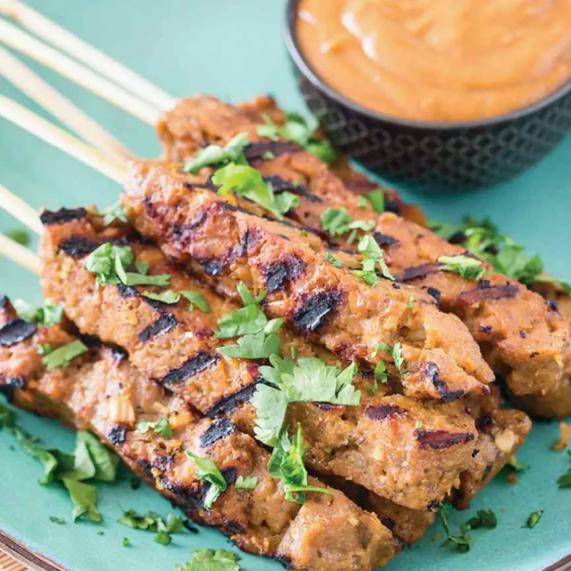 Thai seitan satay with spicy peanut sauce