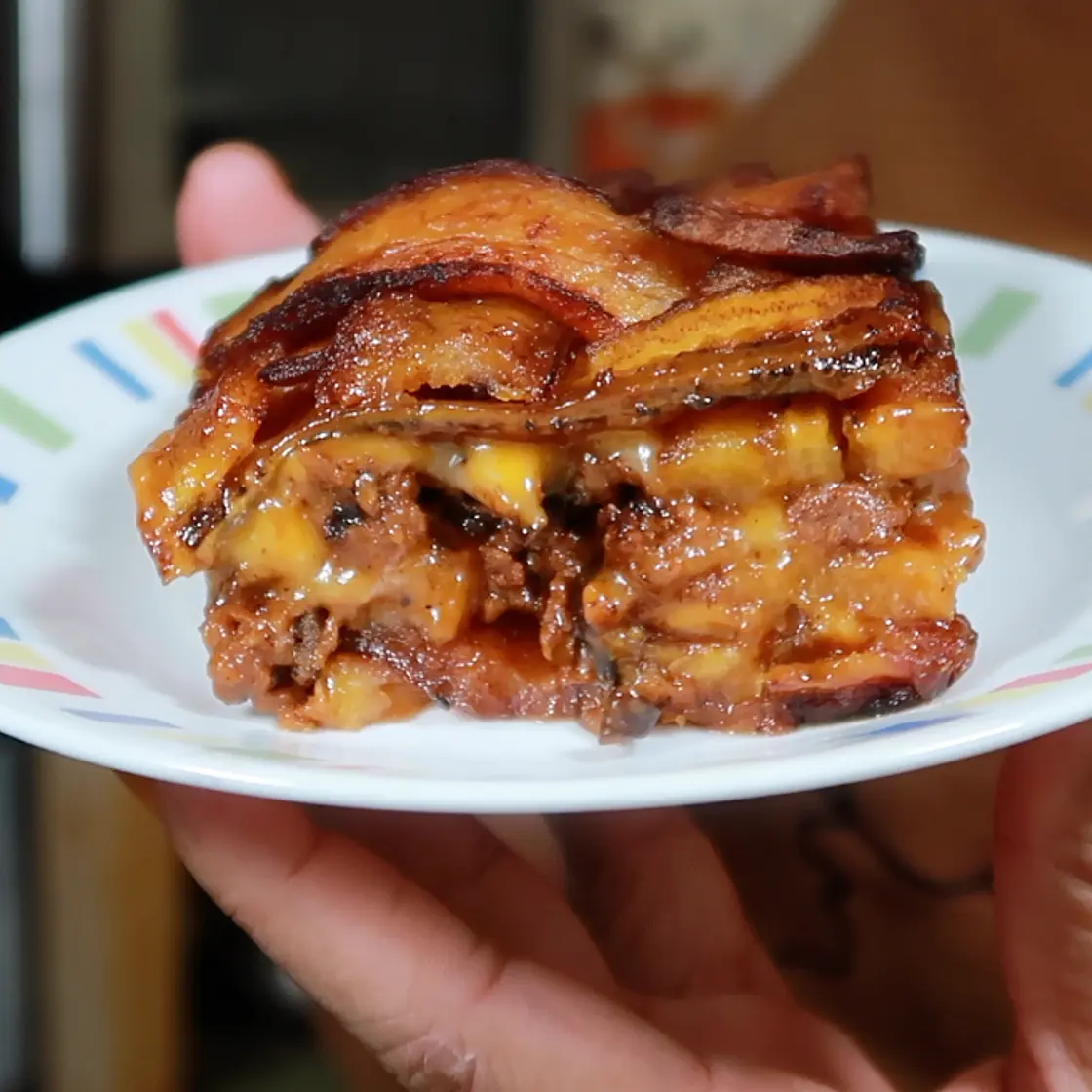 Vegan Dominican Pastelón de Plátano Maduro / Yellow Plantain "Lasagna"