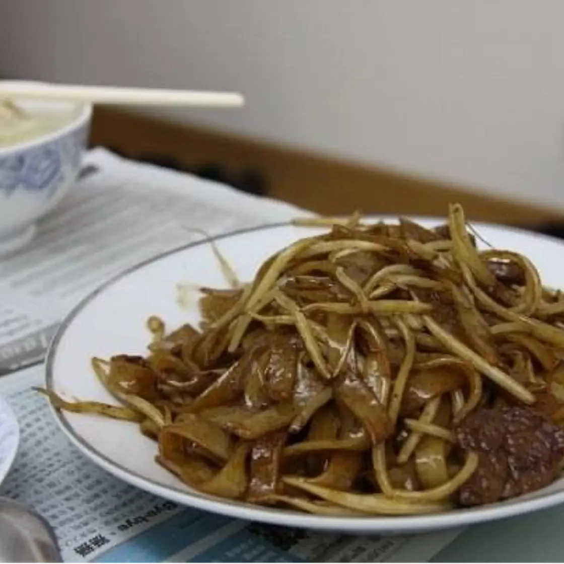 Stir-fried Beef Noodles