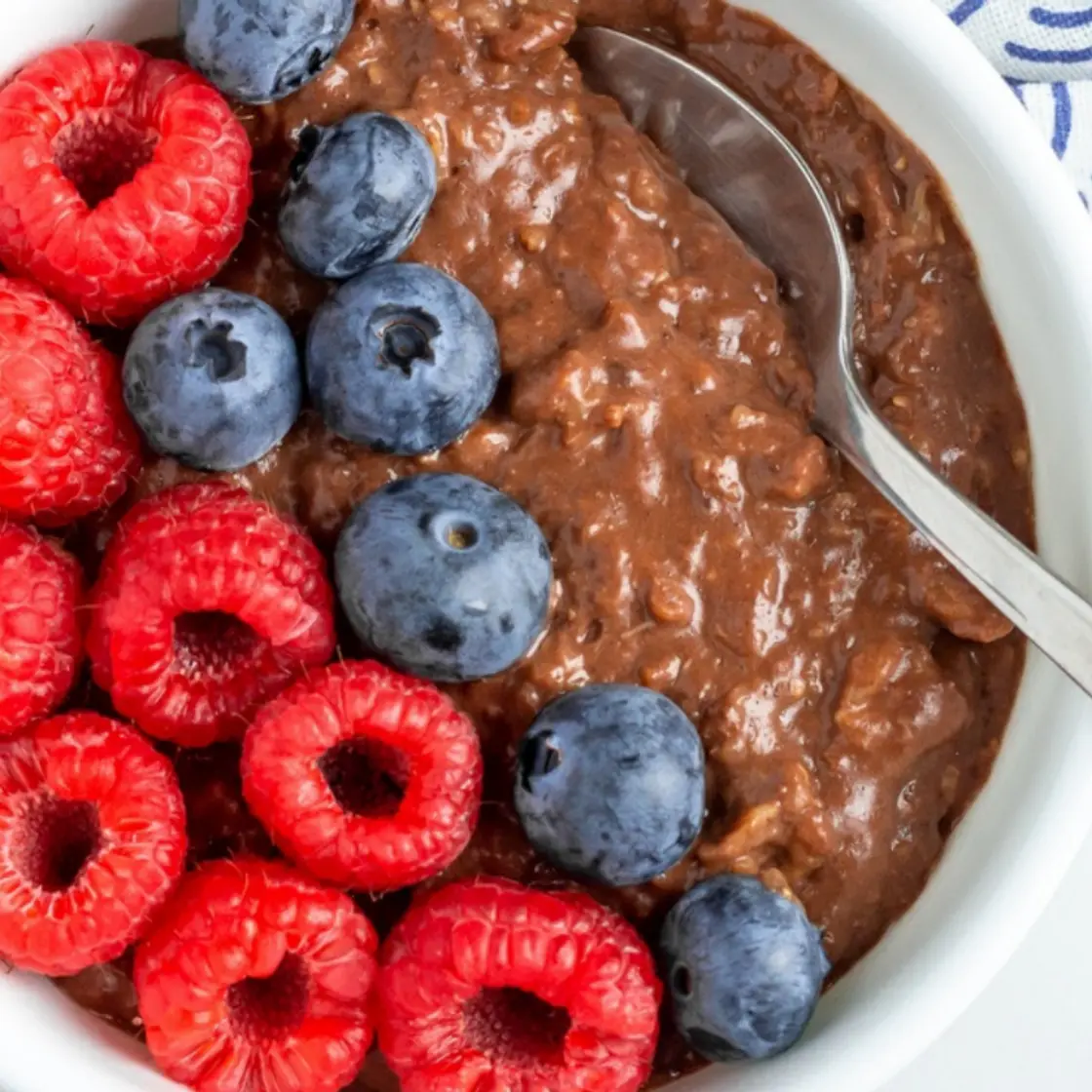 Choco Protein Oats with Berries