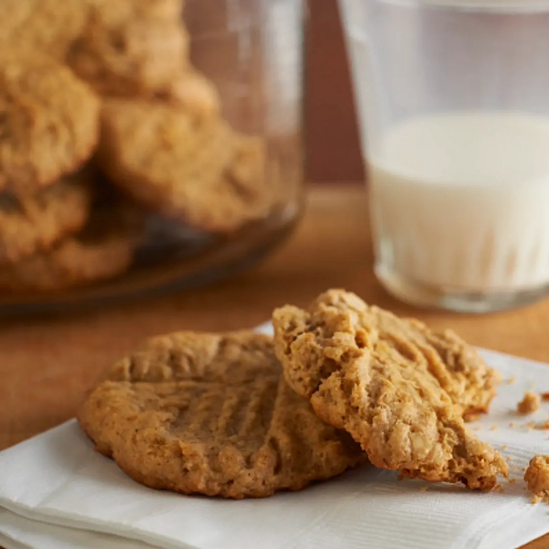 Rolled Oats and Peanut Butter Cookie