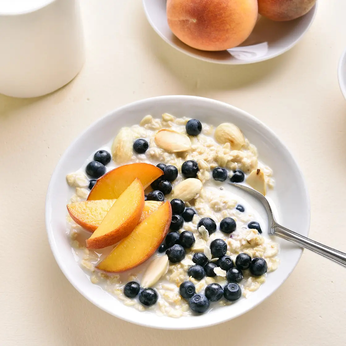 Oat Cinnamon Porridge with Fresh Fruits & Omega Seeds Mix.