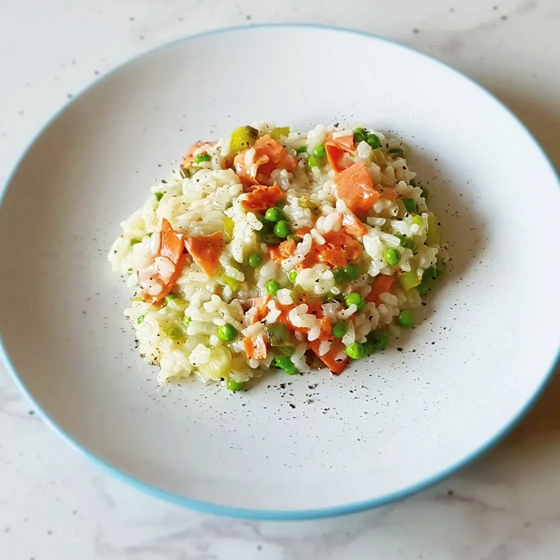 Oven-baked Risotto with Smoked Salmon and Peas