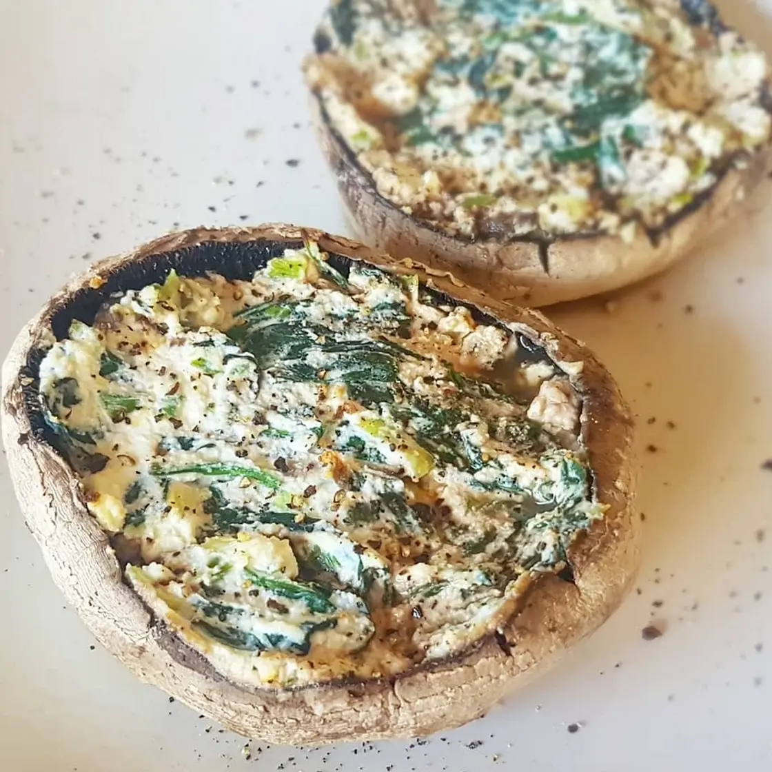 Spinach and Ricotta Stuffed Mushrooms