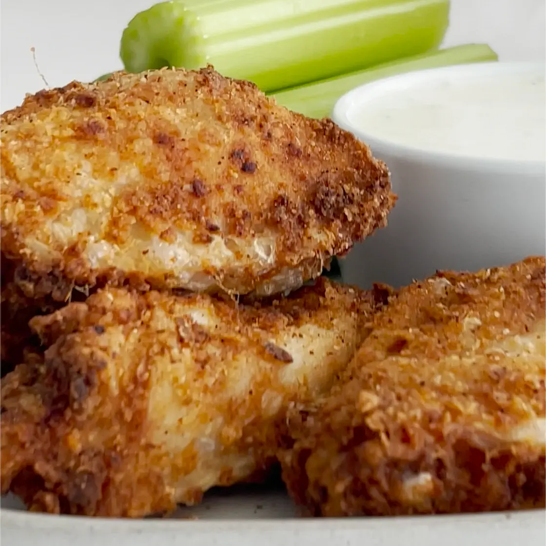 G&M Deep Fried Buffalo Wings