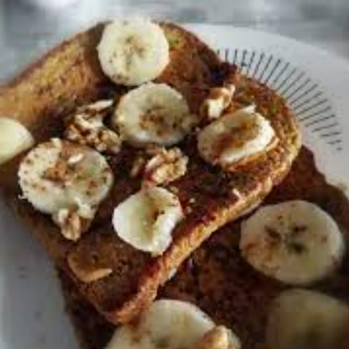 French toast de pain perdu, beurre de cacahuète et banane (1 pers)