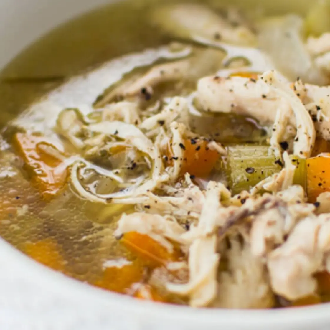 Slow Cooker Chicken Soup