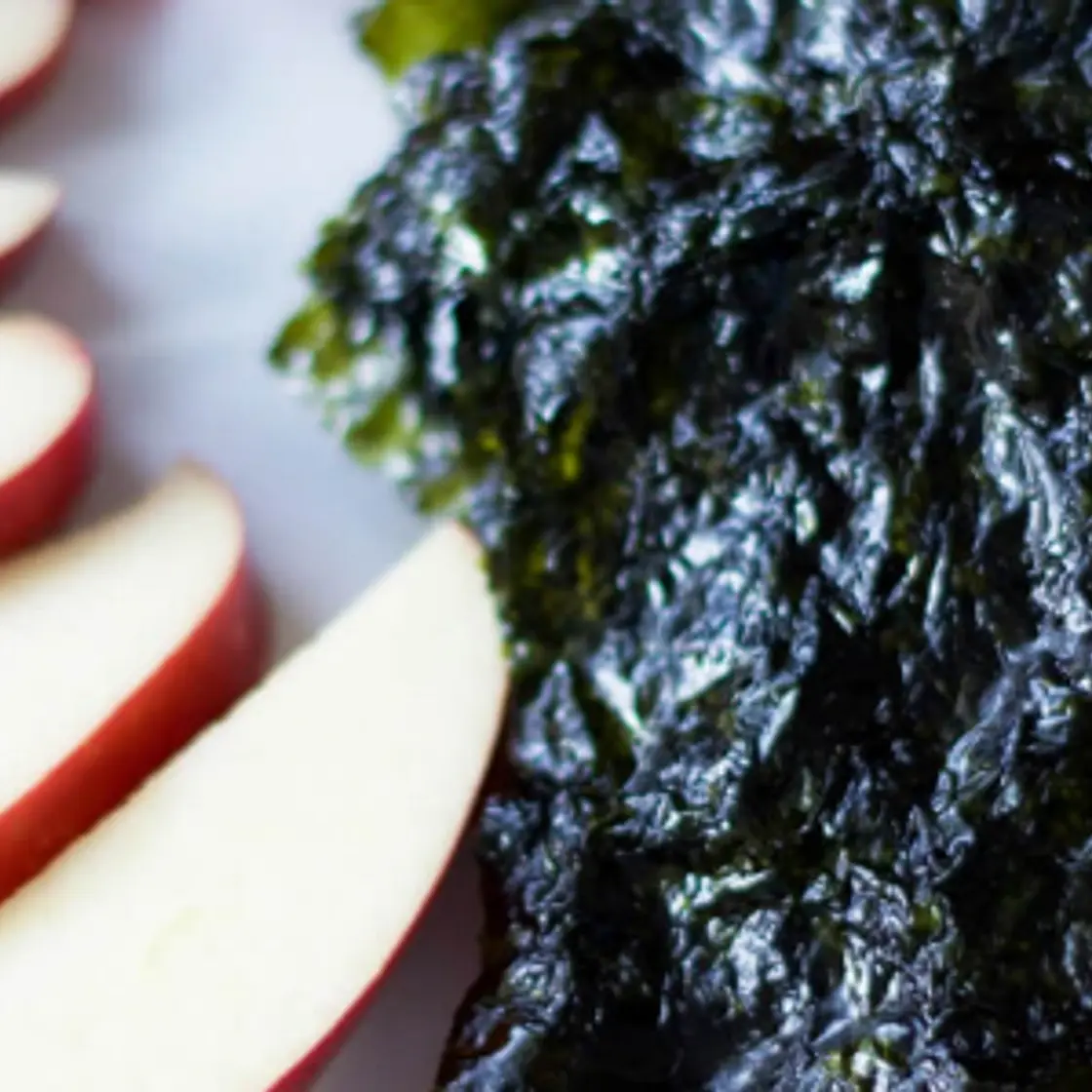 Apple Slices & Nori Crisps