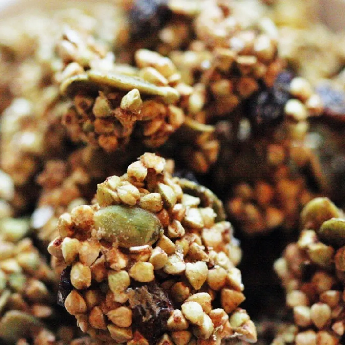 Feel Good Granola