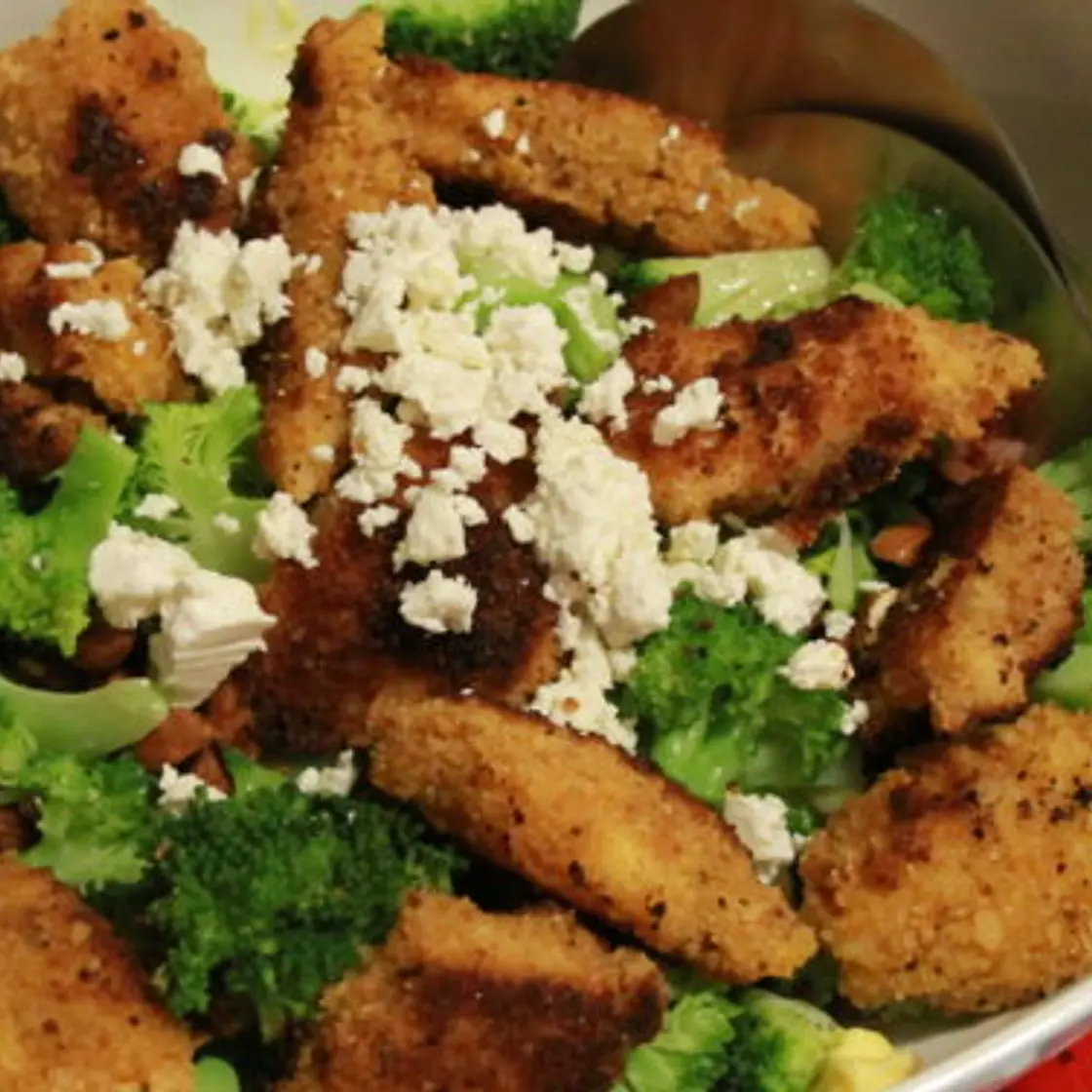 Broccoli, Chicken & Almond Salad
