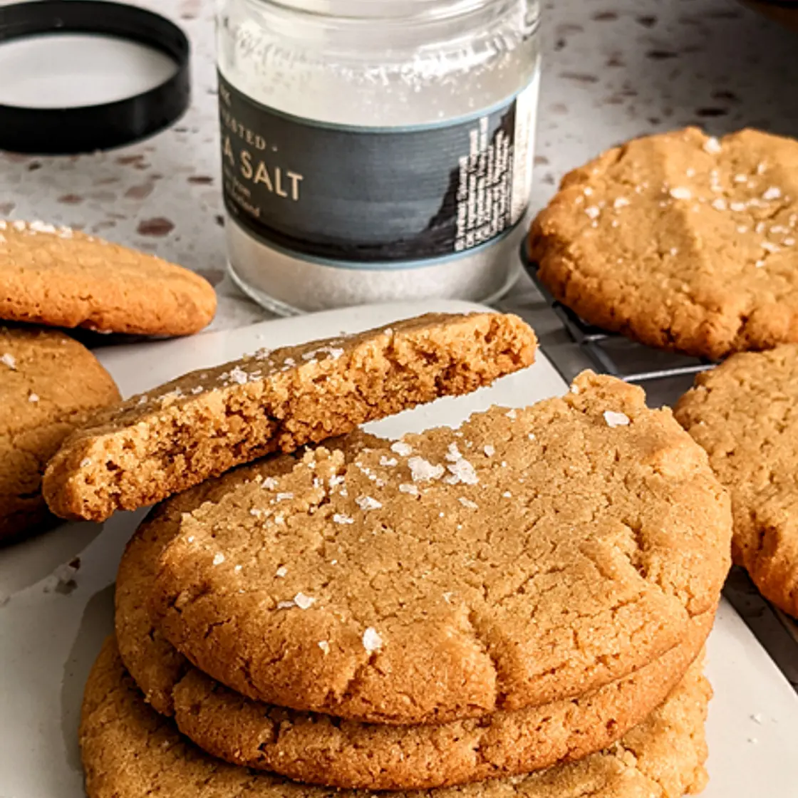 Chewy peanut butter cookies
