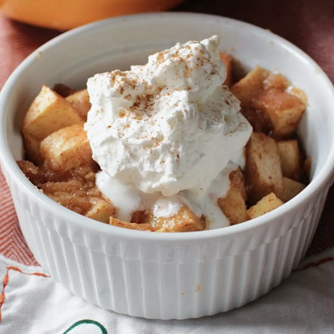 The Easiest Apple Crisp