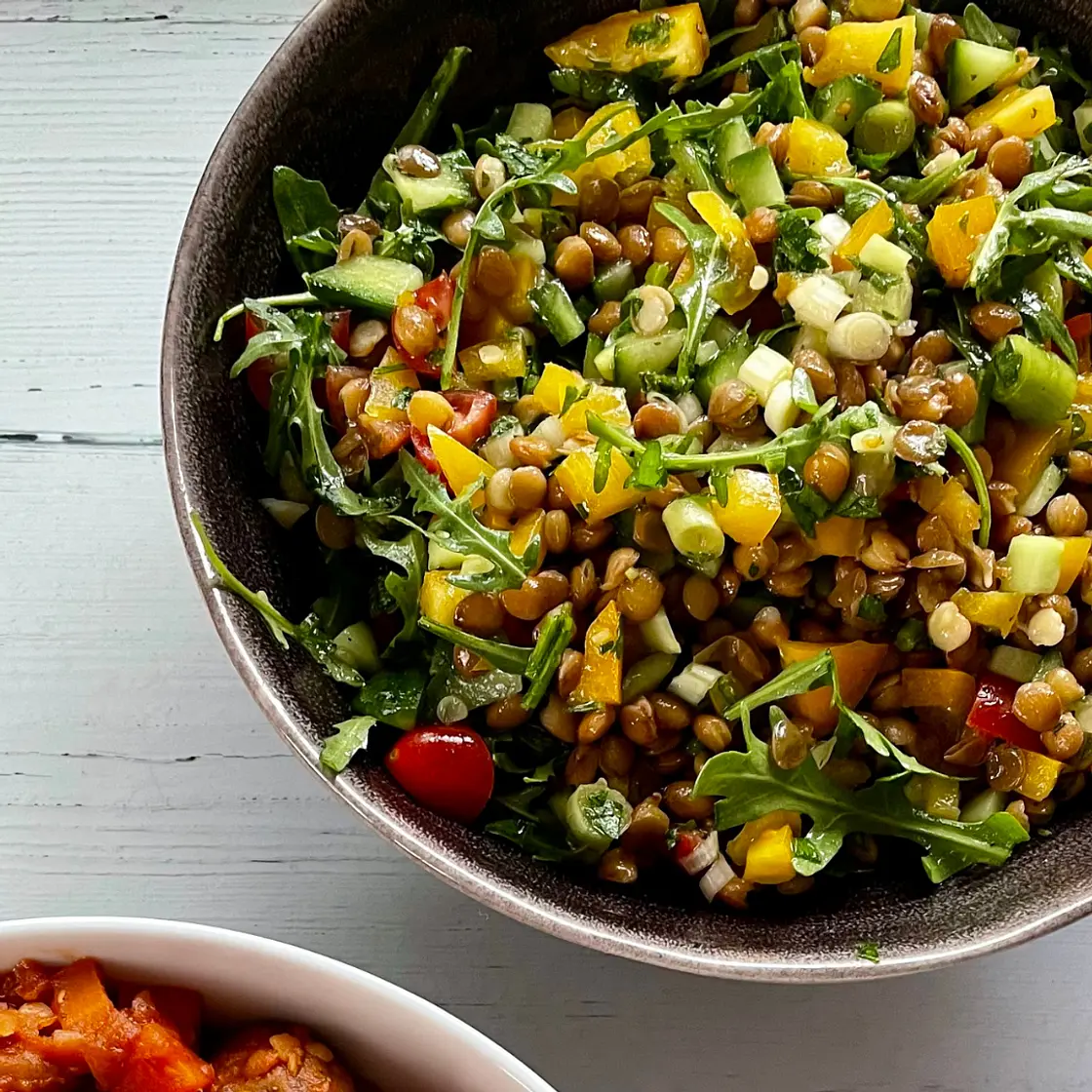 Lentil lunch bowl