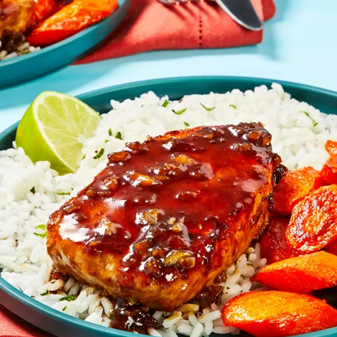 Apricot Chicken Breasts with a Kick with Carrots & White Rice
