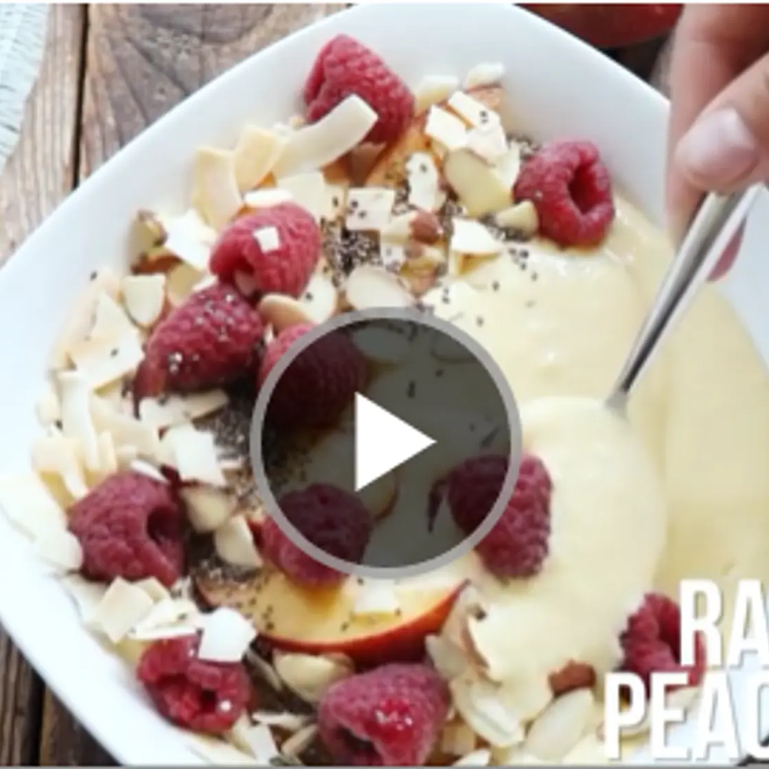 Raspberry-Peach-Mango Smoothie Bowl