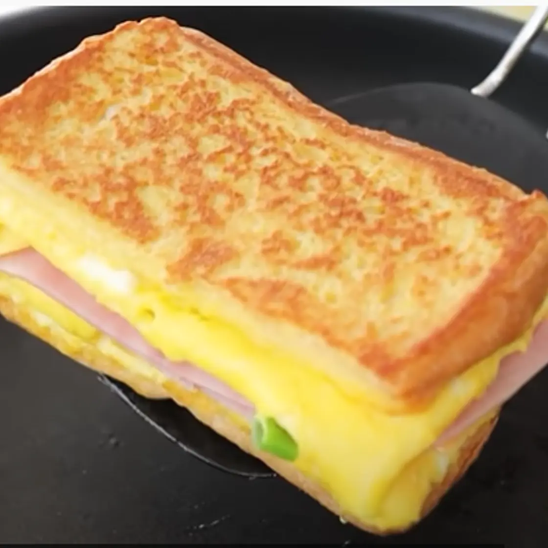 One Pan Egg Toast Ham Cheese