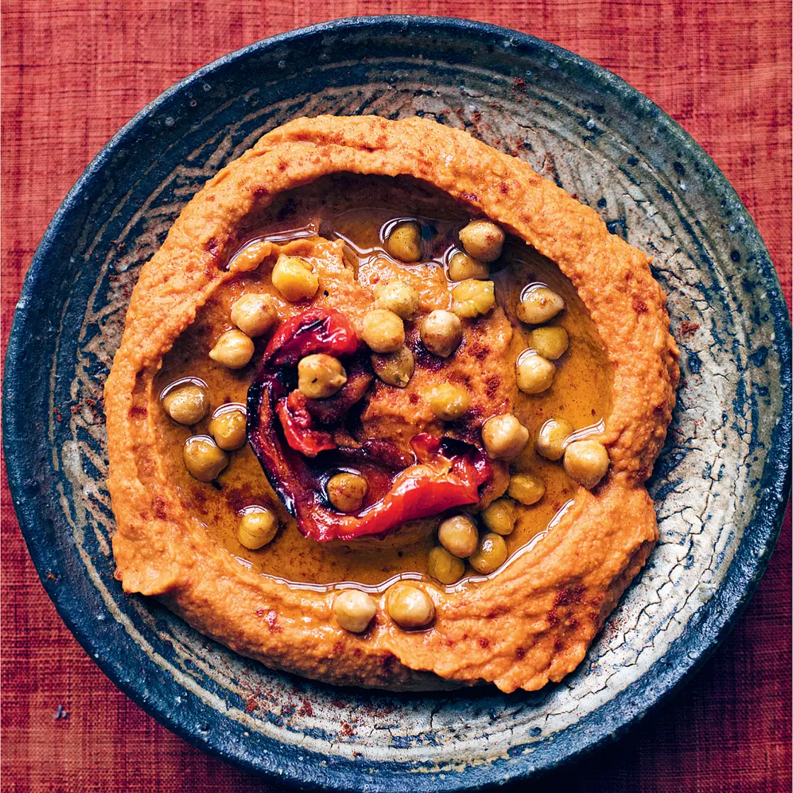 PEPPERS, CHICKPEAS, GARLIC