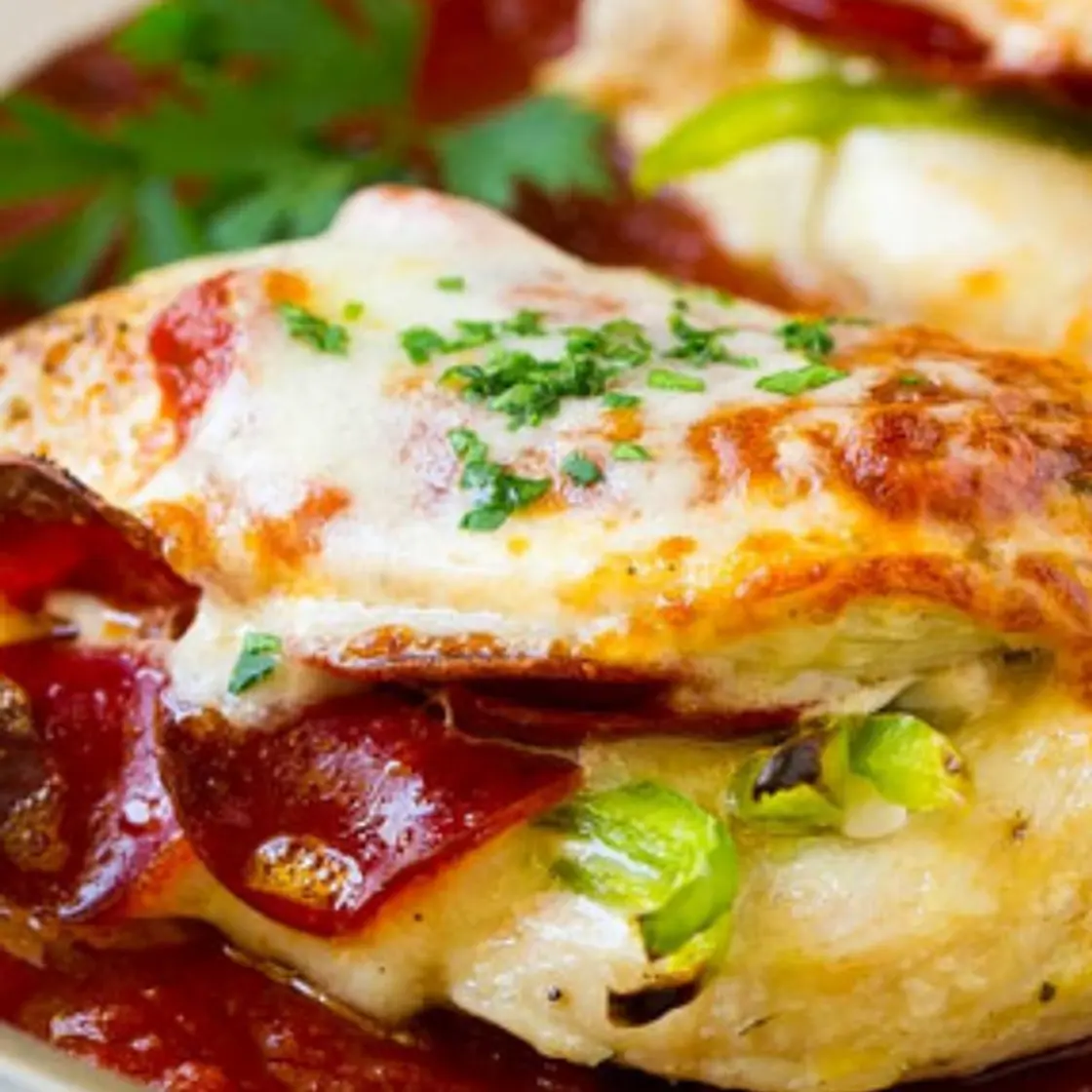 The Keto Gude - Pizza Stuffed Chicken