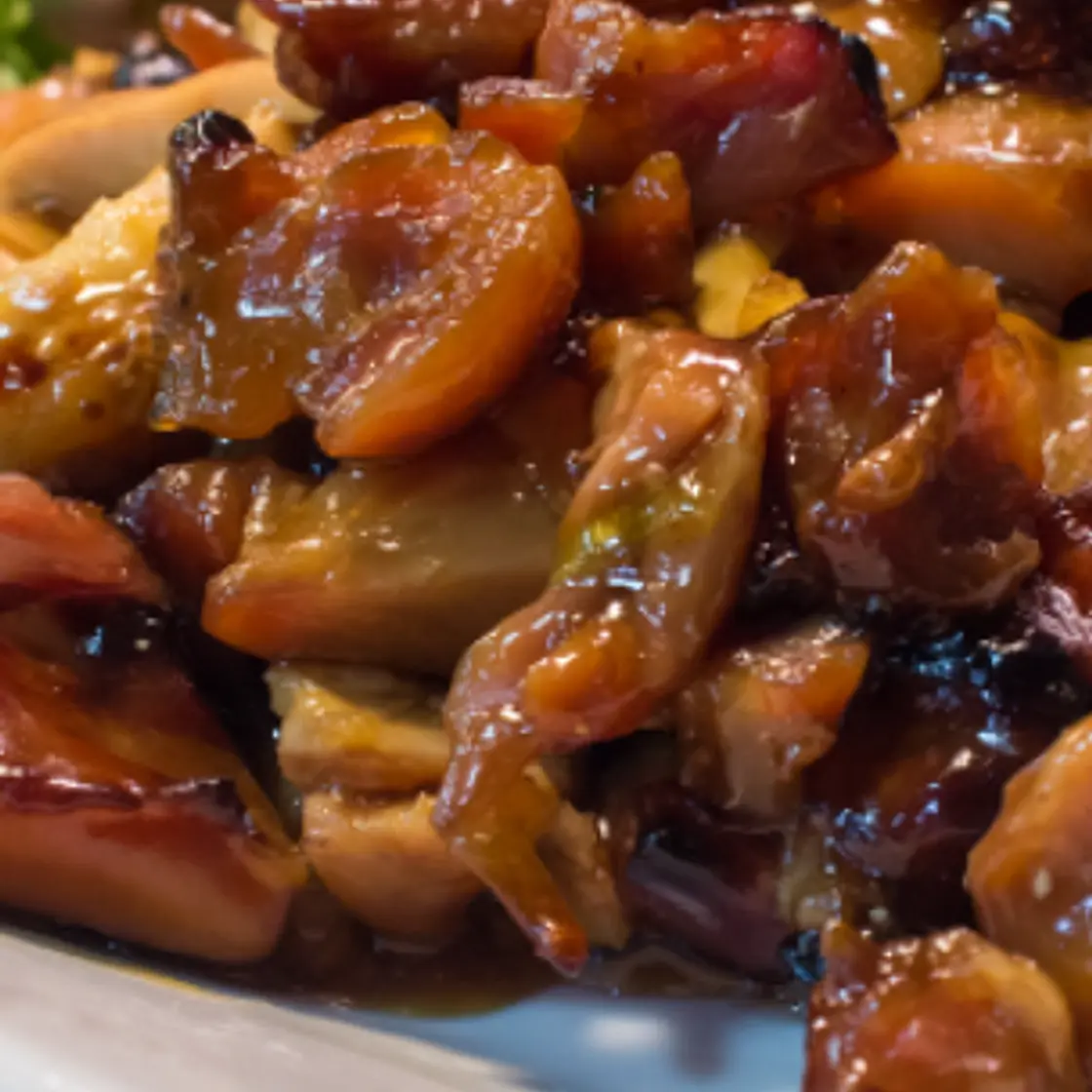 The Keto Guide - Teriyaki Chicken & Veggies
